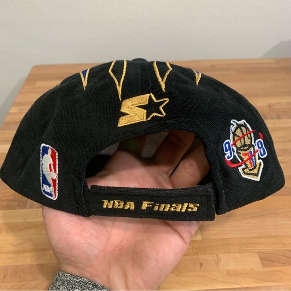 Vintage STARTER NBA Basketball Chicago Bulls 3 Peat NBA Champions Hat Strap Back - Picture 4 of 8